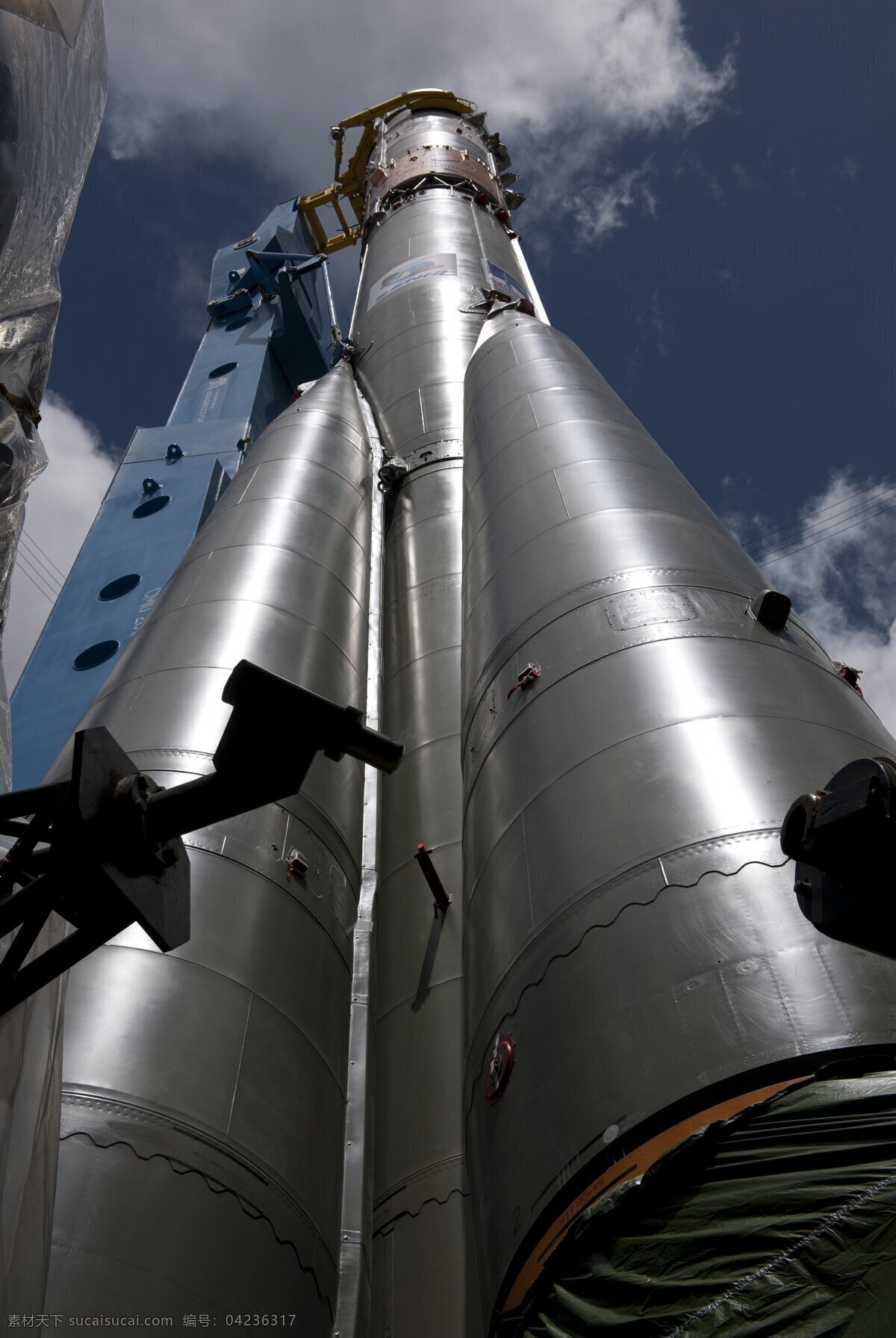 火箭 运载火箭 捆绑式火箭 高科技 工业 科学 科学研究 现代科技