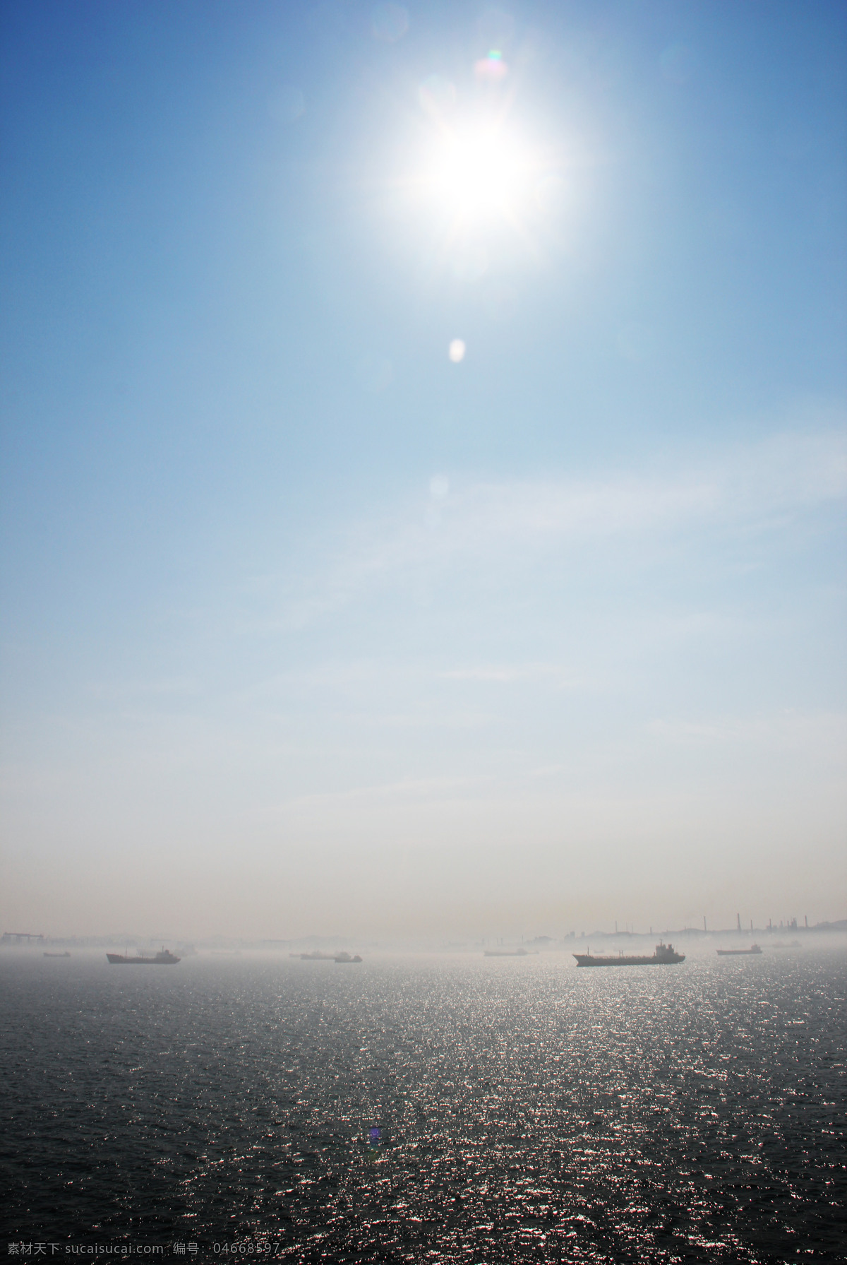 海上 晴日 大海 海景 海水 蓝天 山水风景 太阳 小船 上晴日 自然景观 风景 生活 旅游餐饮