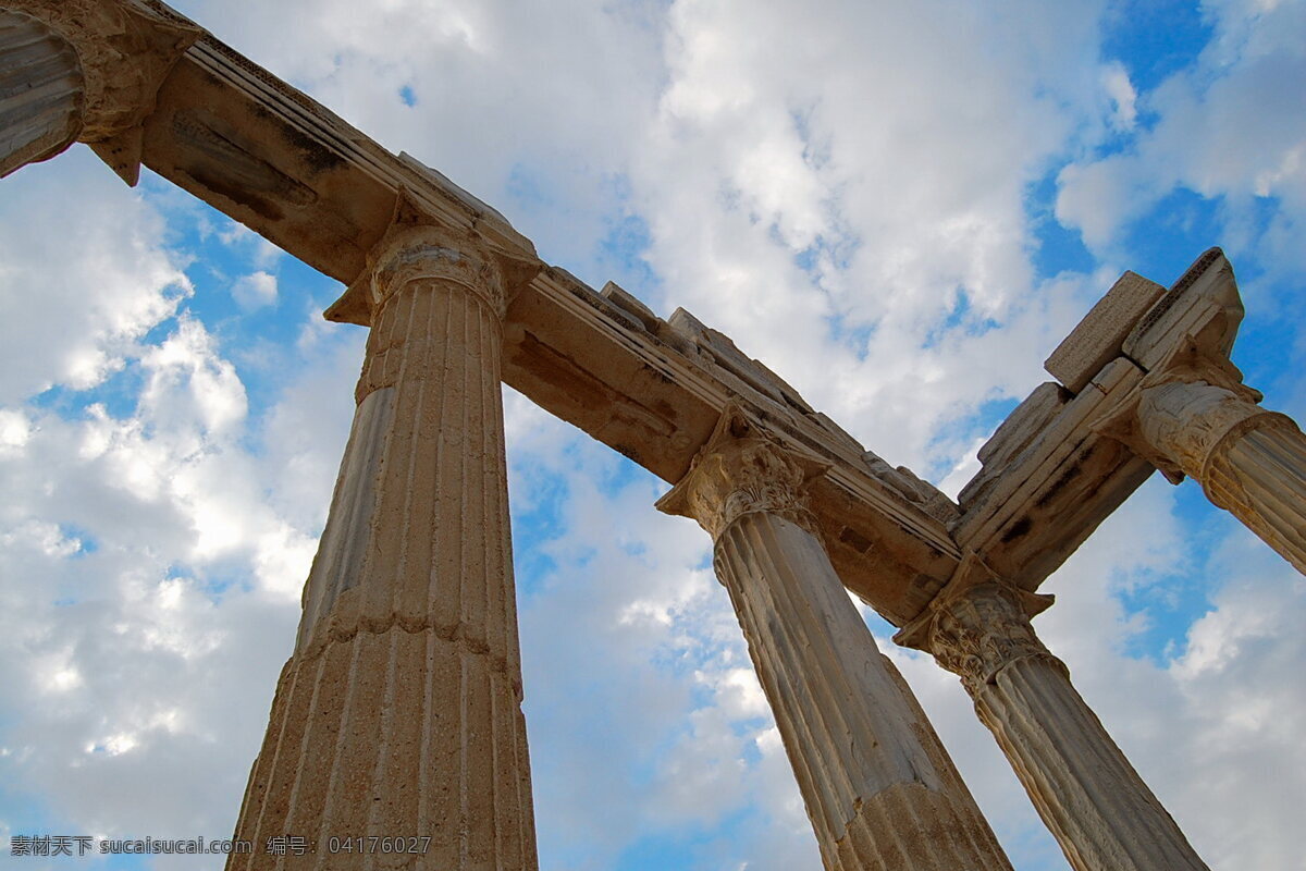 罗马柱 蓝天 白云 柱子 建筑园林 雕塑 摄影图库