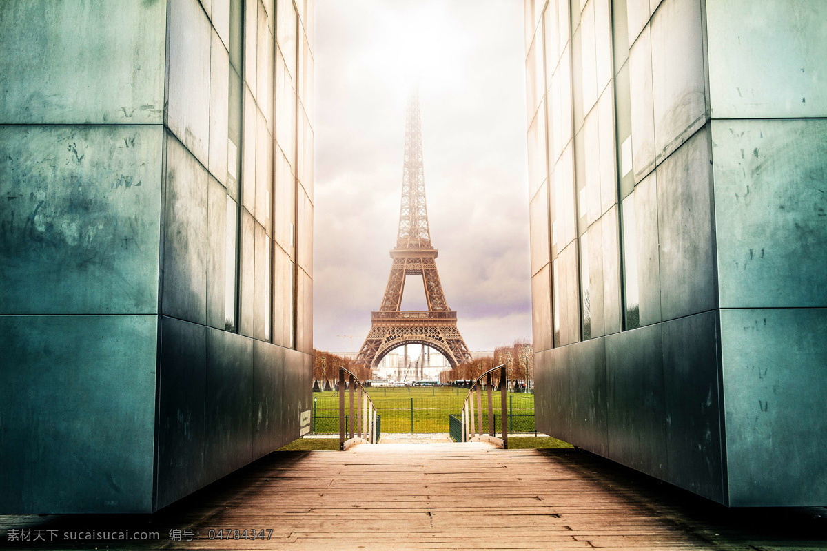 法国 埃菲尔铁塔 风景 高清 天空 诶菲尔 铁塔 过道 草坪