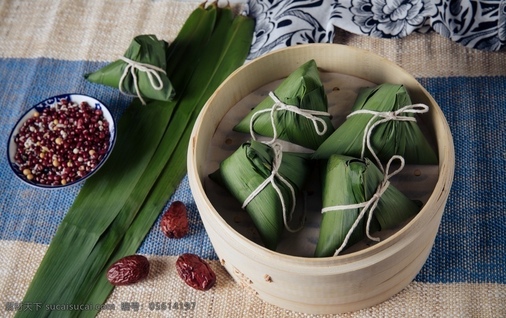 传统包粽子 美味 美食 传统 节日 端午 包粽子 餐饮美食 传统美食
