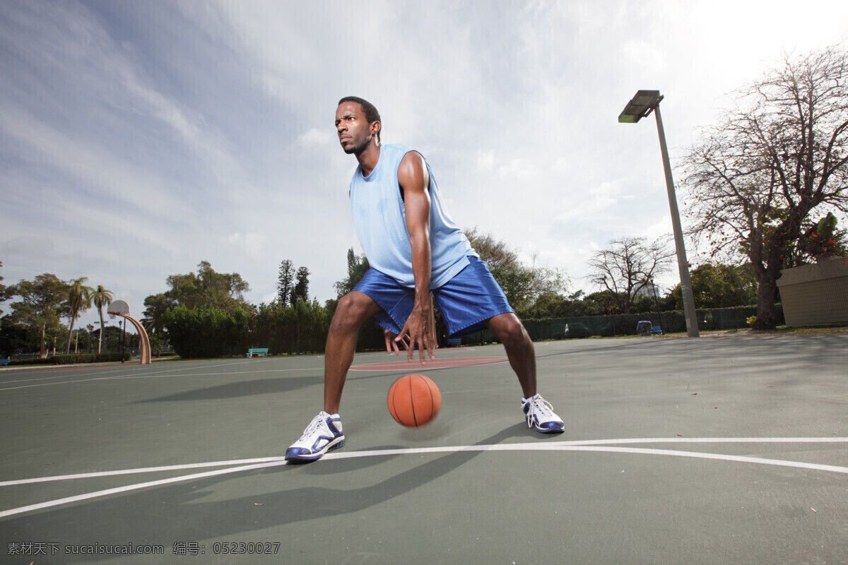 篮球 运动员 篮球运动 球员 篮球运动员 体育运动 体育项目 生活百科 灰色