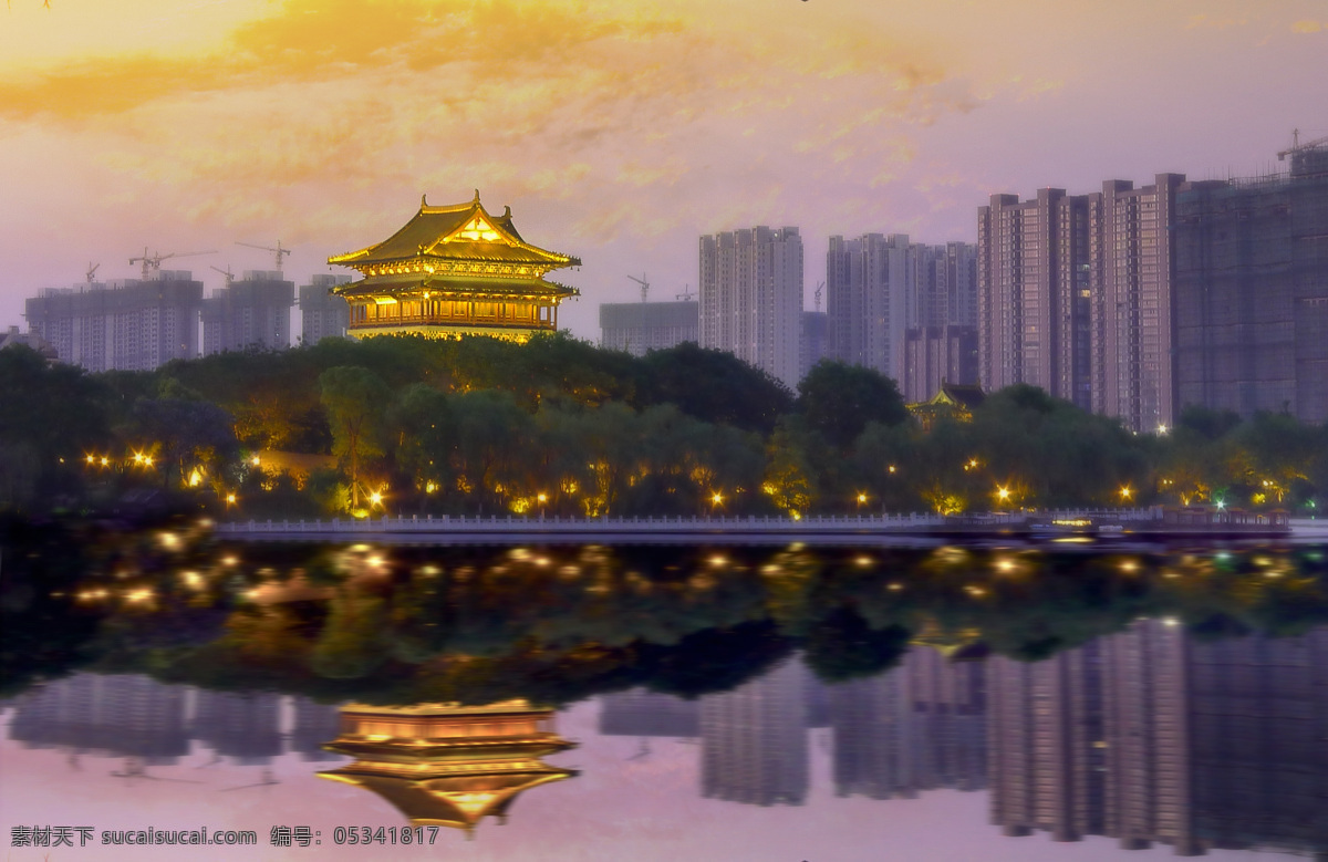 望海楼夜色 泰州 望海楼 海陵 东城河 江淮第一楼 夜景 月圆之夜 泰州风光 国内旅游 自然景观 建筑 旅游摄影