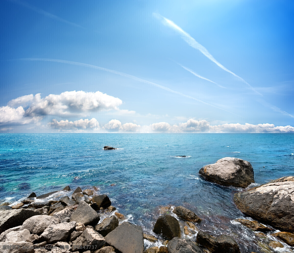 海滩景色 海岸风景 大海风景 海洋风景 大海 海洋 沙滩 石头 夏日风景 夏日 冰爽 蓝色 蔚蓝 青色 天蓝色