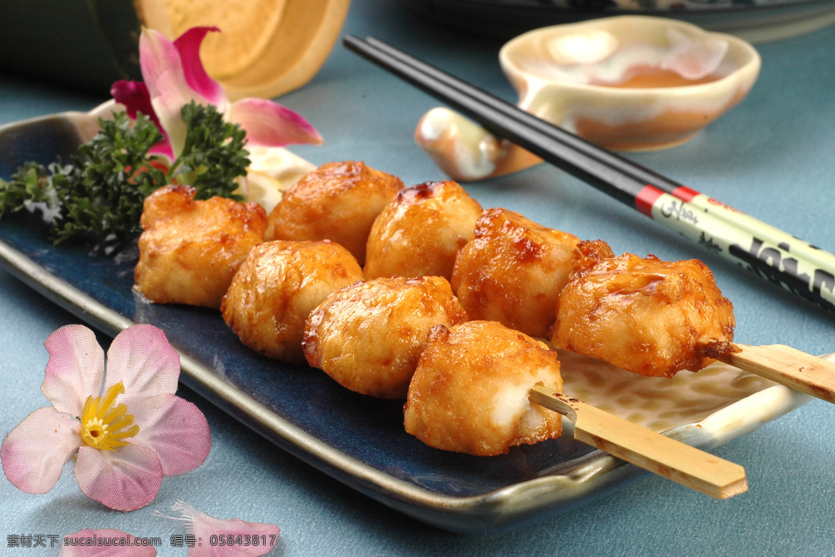 日本料理 盘子 樱花 烤墨鱼丸 风景 生活 旅游餐饮