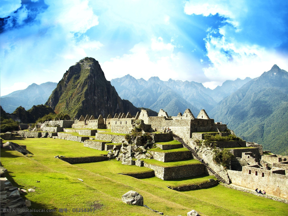 秘鲁风光 秘鲁 风光 远山 石阶 绿地 建筑景观 自然景观