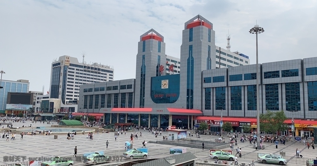 郑州火车站 火车站 郑州 城市 地标建筑 广场 旅游摄影 国内旅游