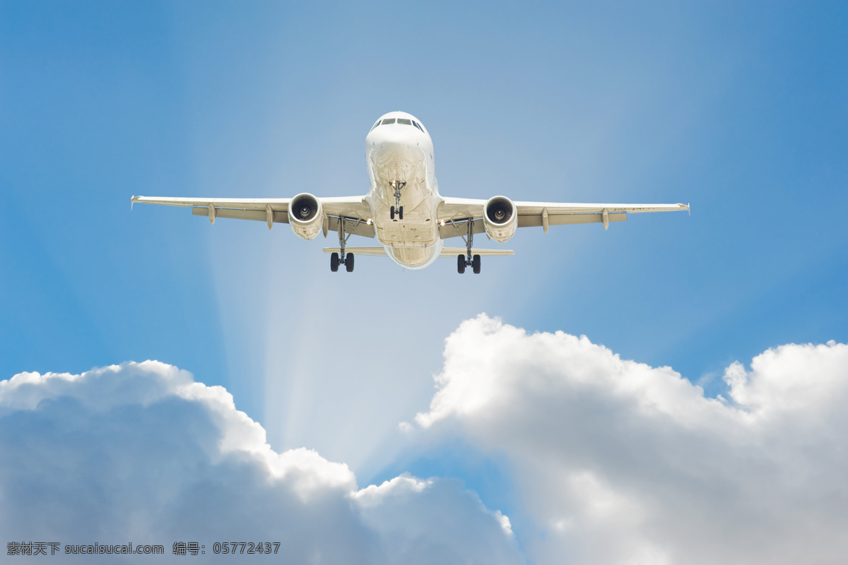 航行 中 旅游 客机 蓝天白云 南方 航空公司 航行中的 旅游客机 道路交通 现代科技 交通工具