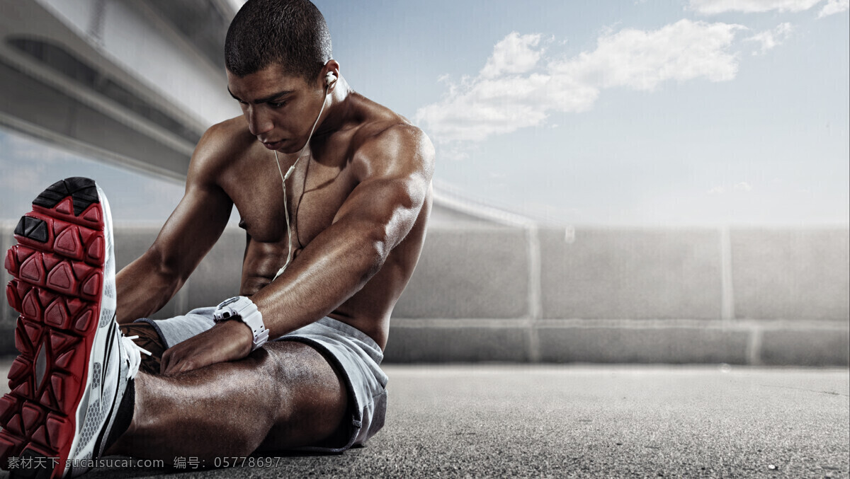 时尚 健身 男士 高清 健身动作 仰卧起坐 肌肉模特 肌肉猛男 强壮 健美 运动 锻炼 灰色