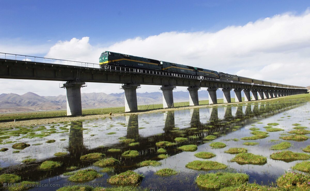青藏铁路 青海 西藏 高原 青藏高原 湿地 自然保护区 环境 野生 火车 铁路 铁路桥 风光jpg 国内旅游 旅游摄影