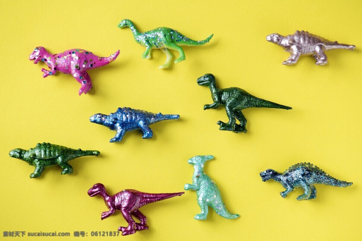 黄色 表面 上 五颜六色 玩具 恐龙 动物 什 背景 童年 特写 采集 华美 多种 数字
