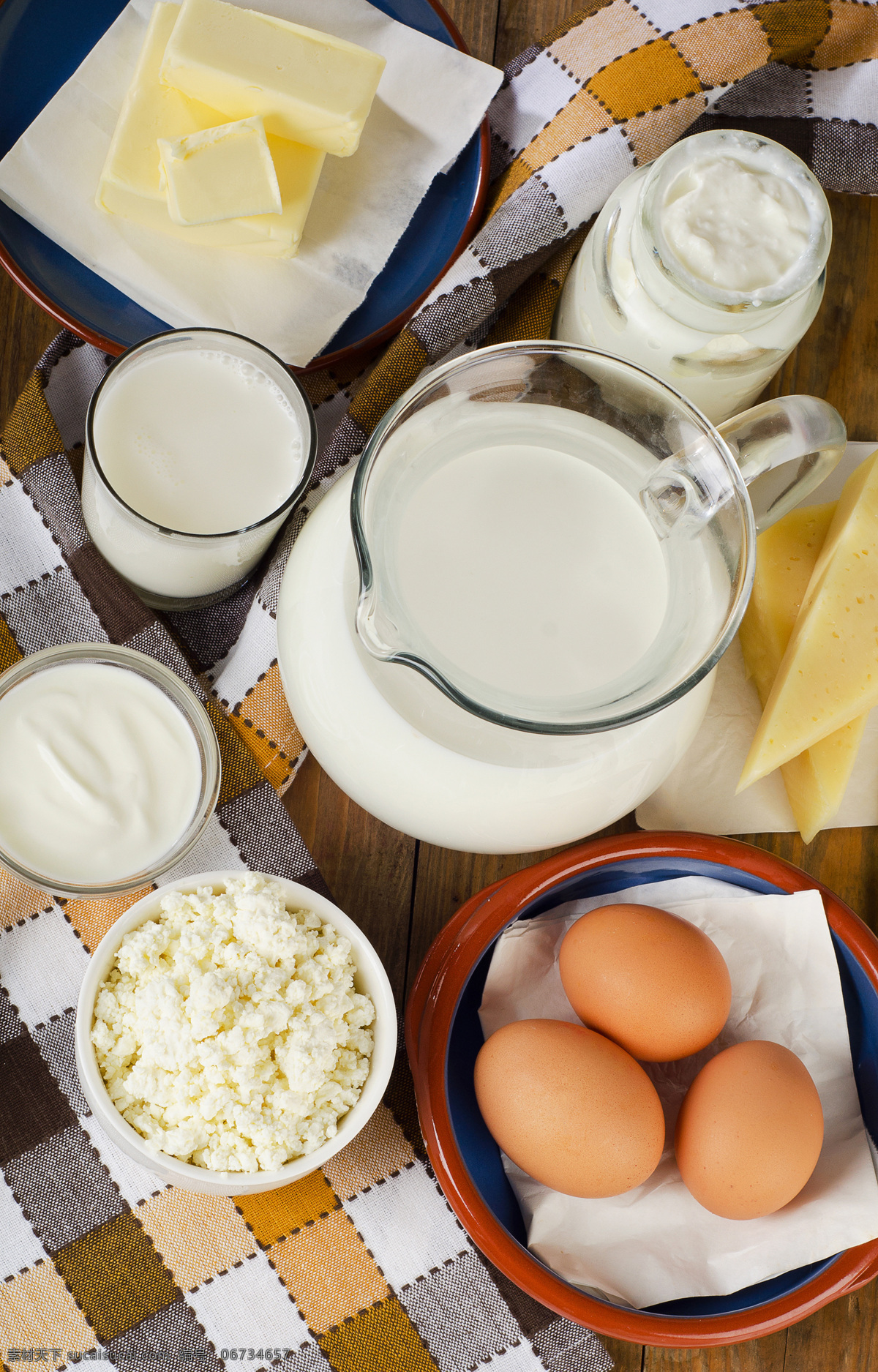 鸡蛋和牛奶 鸡蛋 牛奶 食物 饮品 奶酪 外国美食 餐饮美食 白色