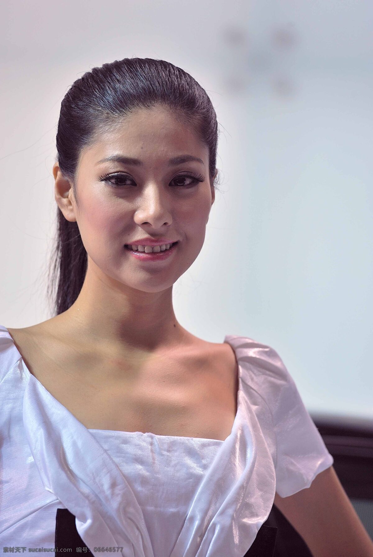 车模 美女车模 车展美女 讴歌车模 性感车模 2011车展 展台美女 职业人物 人物图库
