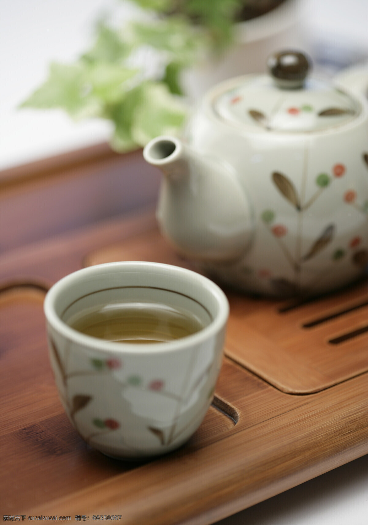 餐饮美食 茶 茶杯 茶壶 茶具 茶文化 茶叶 红茶 绿茶 杯具 紫砂壶 解渴 饮料酒水 psd源文件 餐饮素材