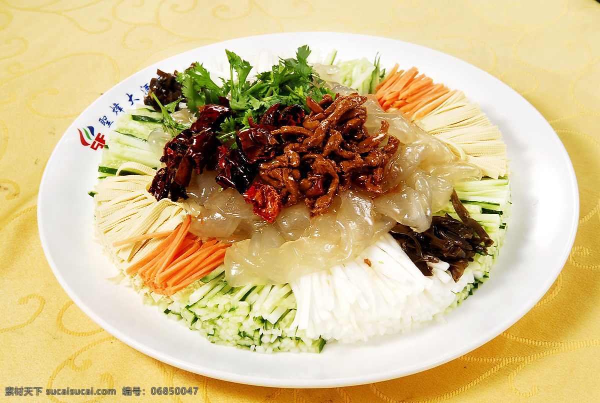 特色大拉皮 凉菜 开胃菜 精美小菜 饭前小菜 凉菜类 风味凉菜 拌菜 凉拌 菜 餐饮美食 传统美食