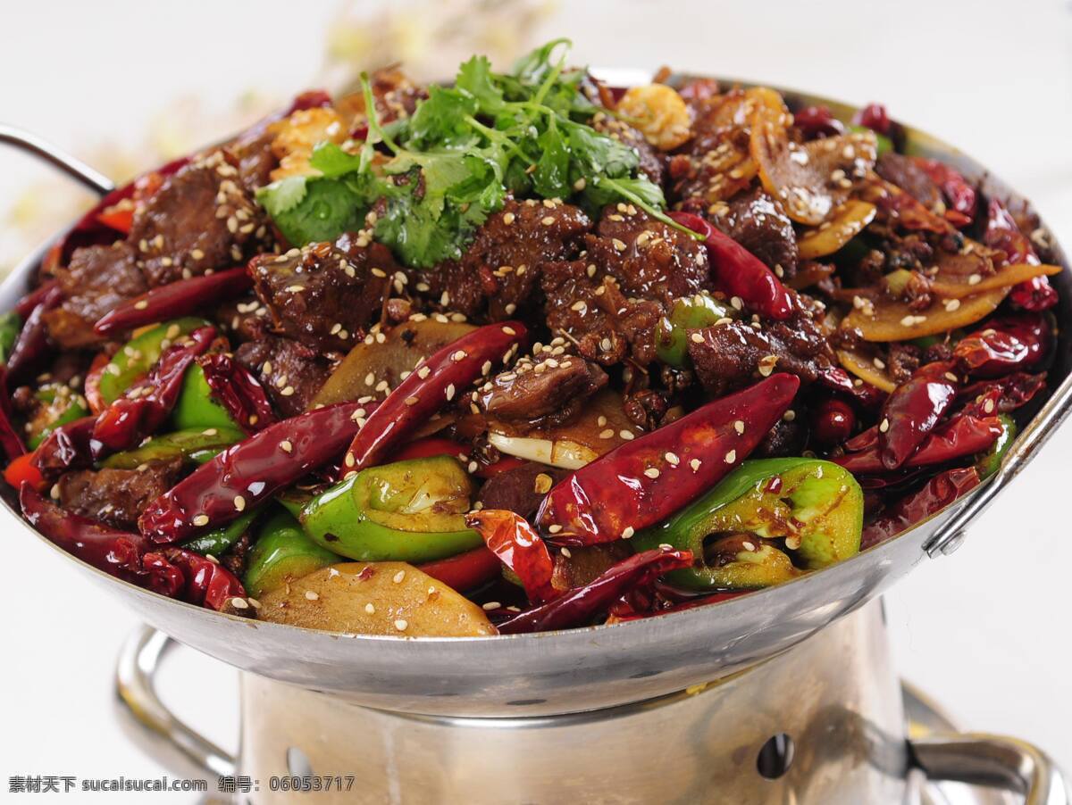 干锅牛肉 干锅 牛肉丝 辣椒 洋葱 干锅类 传统美食 餐饮美食