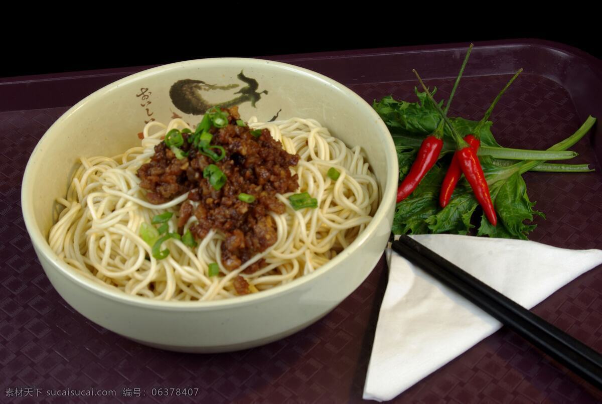 杂酱面 炸酱面 面条 面食 美食 传统美食 餐饮美食