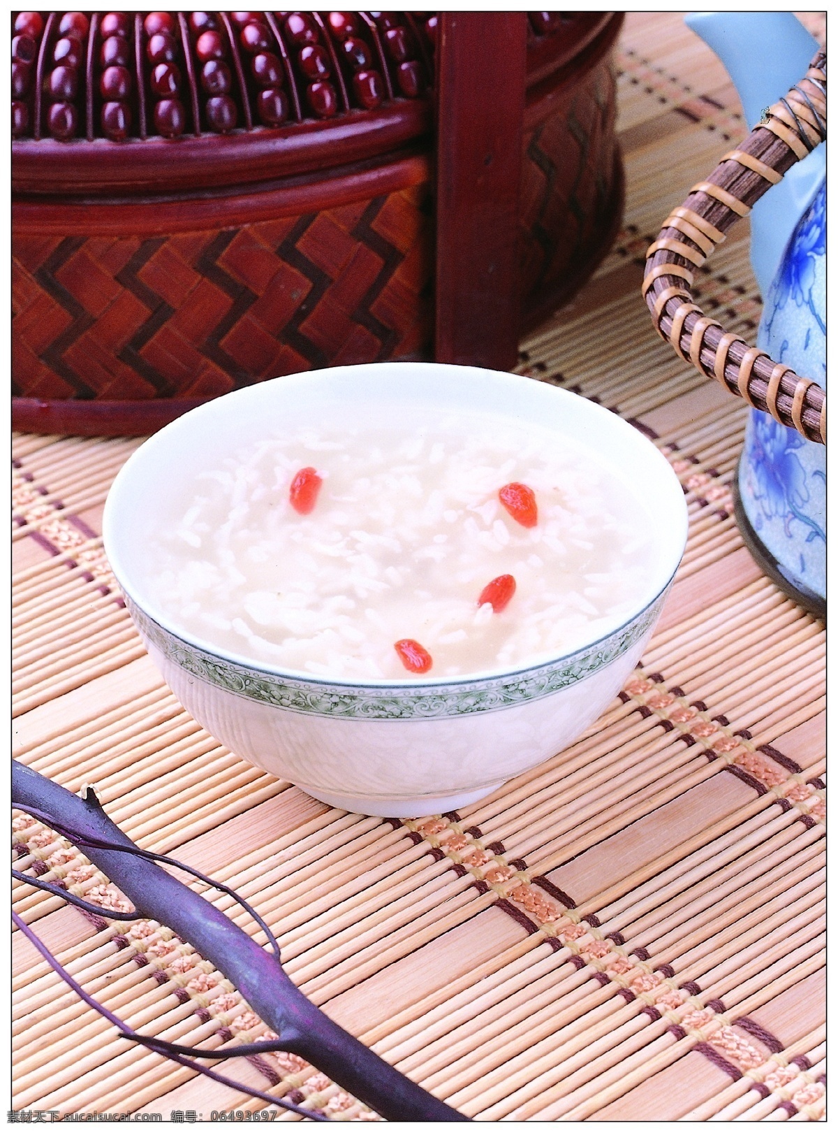 醪糟汤圆 特色汤圆 美食图片 传统汤圆 元宵 菜 餐饮美食 传统美食