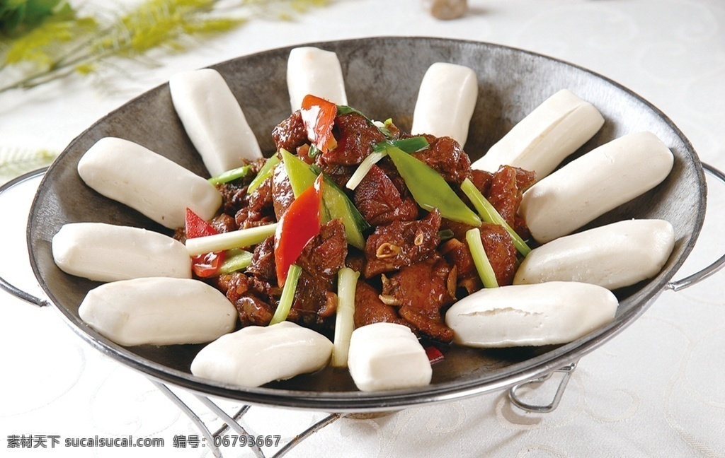 地锅公鸡 美食 传统美食 餐饮美食 高清菜谱用图