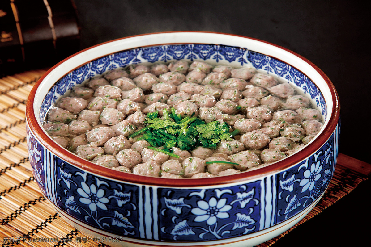 清汆丸子图片 清汆丸子 美食 传统美食 餐饮美食 高清菜谱用图