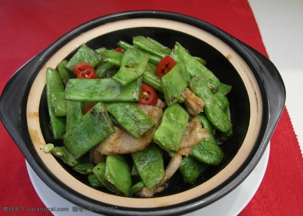 煲仔刀豆 煲仔 堡类 刀豆 豆子 美食 餐饮美食 传统美食