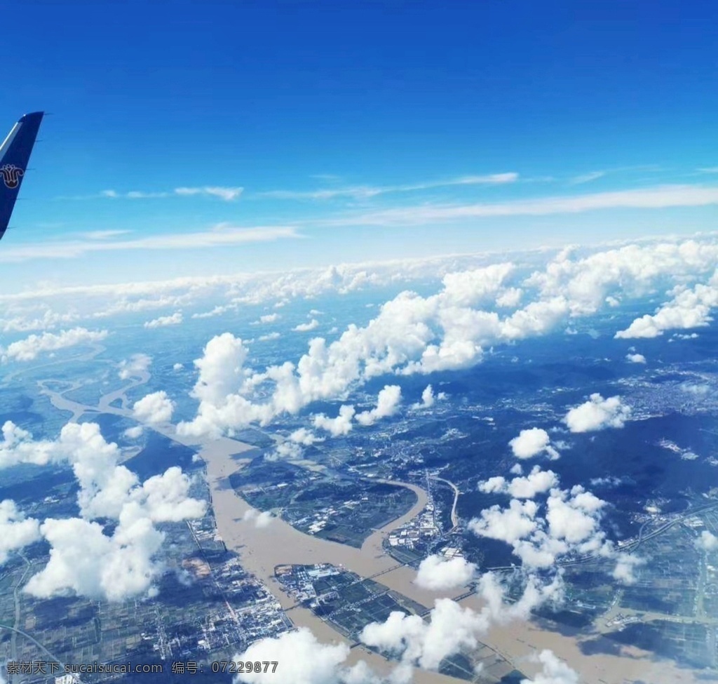飞机 上 俯视 蓝天 白云 机尾 空中 照片 旅游摄影 自然风景