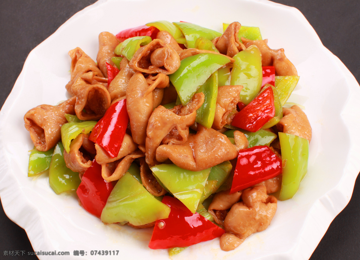 炒肥肠 美食 营养 肉类 蛋白质 餐饮美食 传统美食