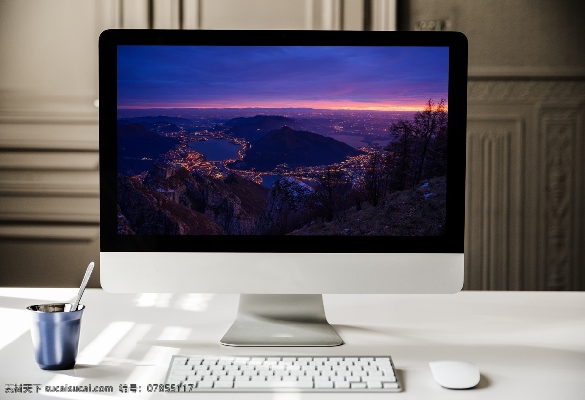 办公 场景 苹果 mac 台式电脑 模型 样机 ui设计 web 办公场景 包装 包装设计 电脑 电子设备 平面设计 网页