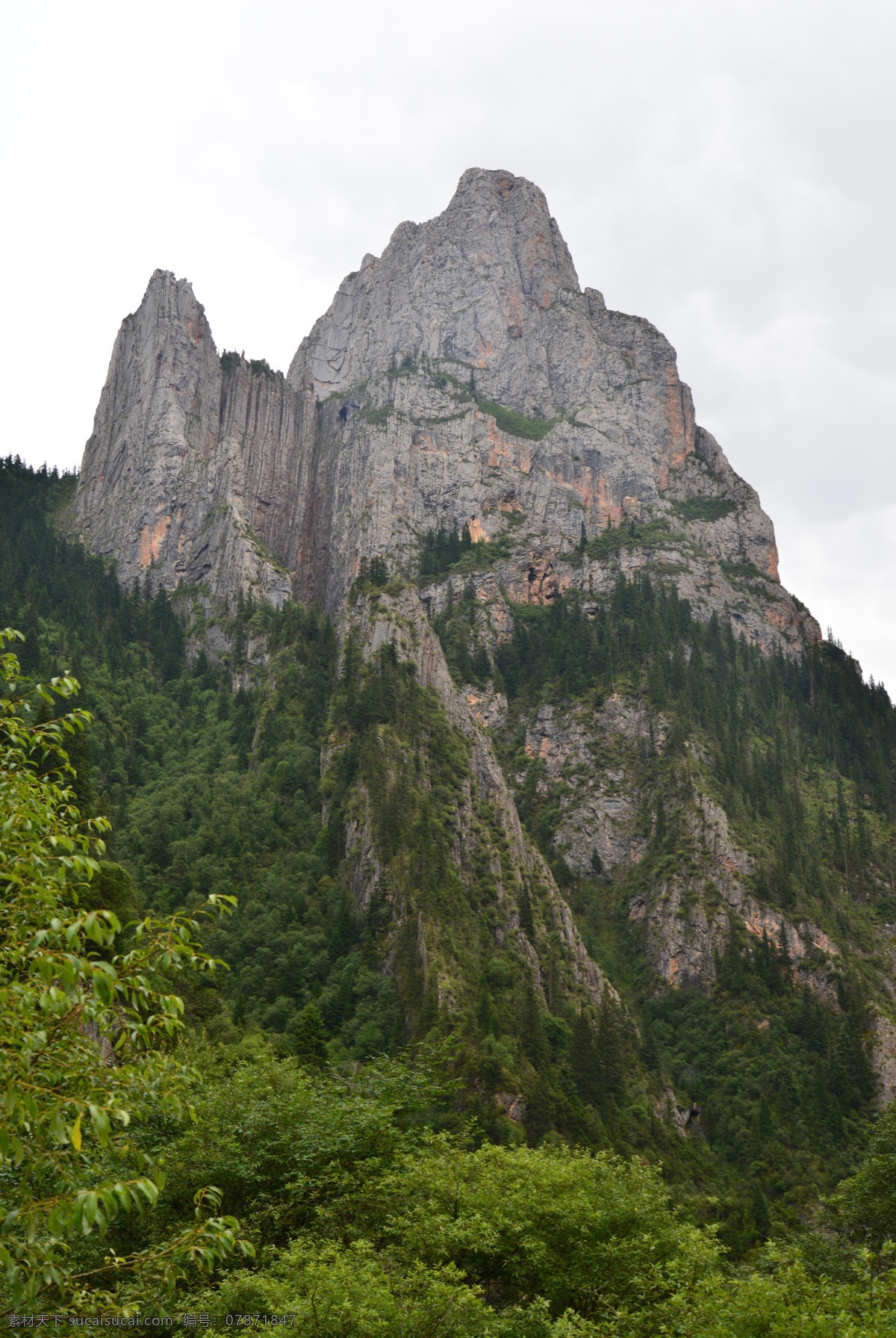 甘南风光 蓝天 小溪 石头 山溪 山 旅游摄影 国内旅游