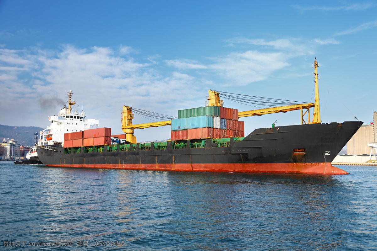 海面 上 轮船 集装箱 货轮 物流运输 交通工具 轮船图片 现代科技