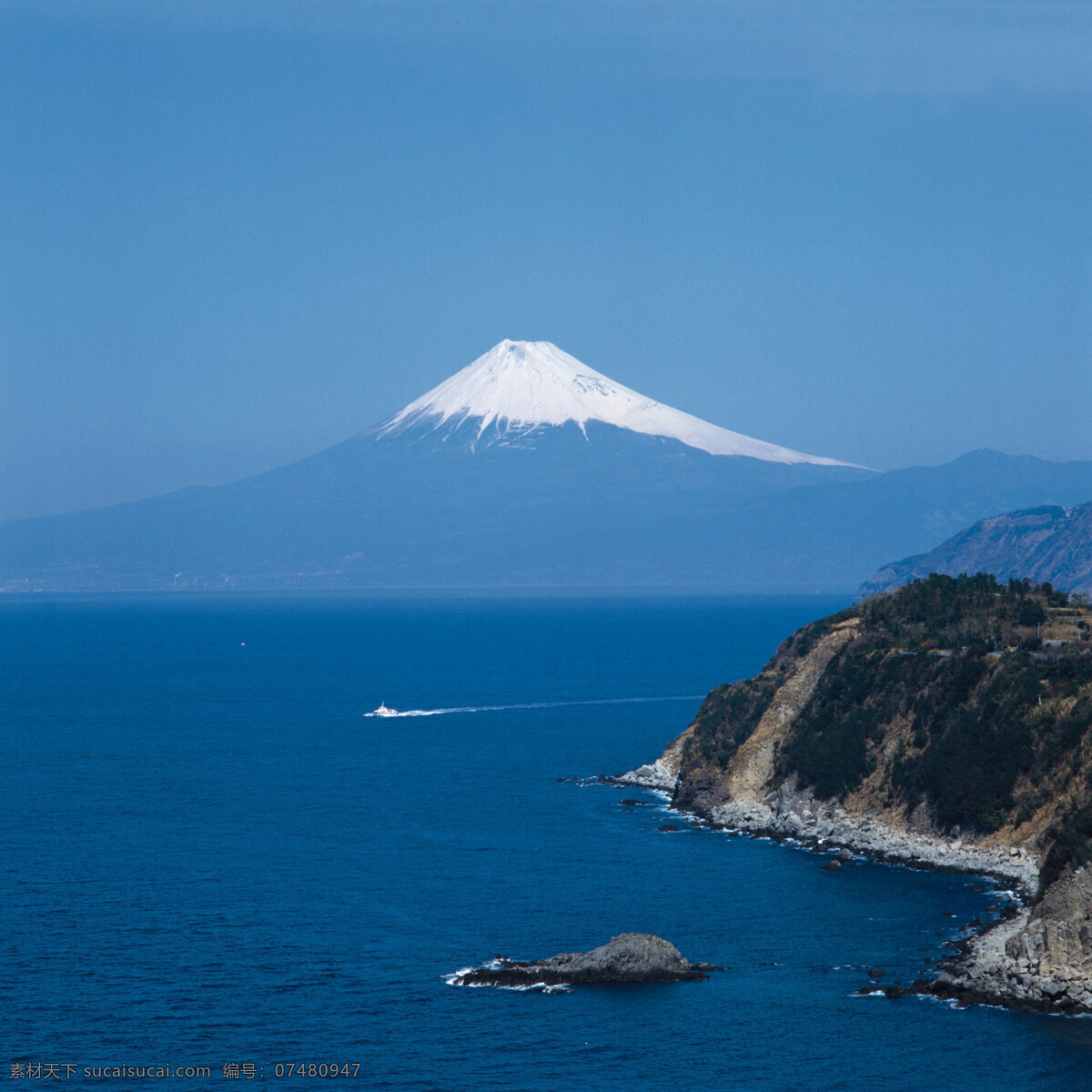 岛国风情 日本风光 日本风情 日本风景 自然风光 自然风景 沿海风光 富士山 富士山远景 大海 海洋 日本东京 自然景观 风景名胜