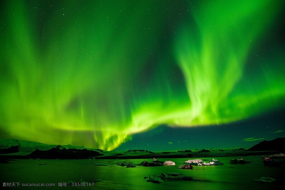 绿色极光 极光 北极极光 夜空 绿色 自然景色 自然景观 自然风景