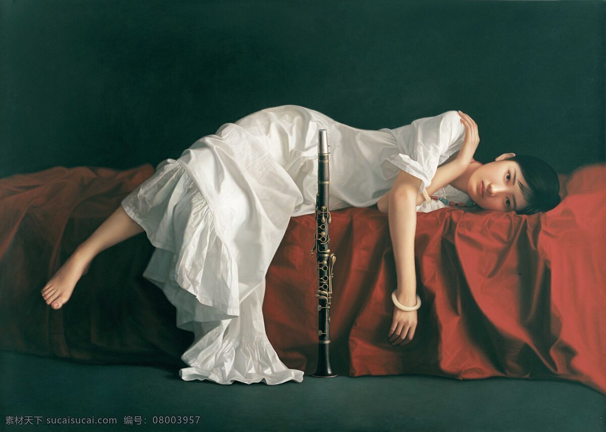 油画人物 油画 人物 现代 女性 女孩 白裙子 写实 安静 民族风 黑管 乐器 躺 绘画书法 文化艺术