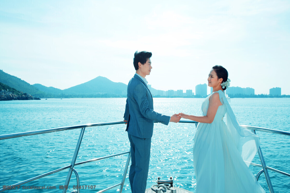 婚纱 婚纱照 情侣 船 船上 度假 游轮 牵手 船舱 原片 人物摄影 人物图库