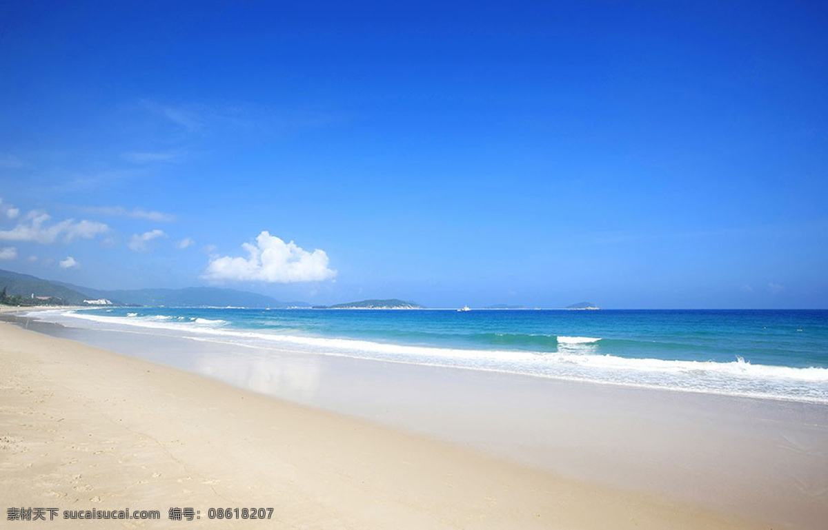 唯美 海岸线 大海 海浪 蓝色 沙滩 天空 水 风景 生活 旅游餐饮