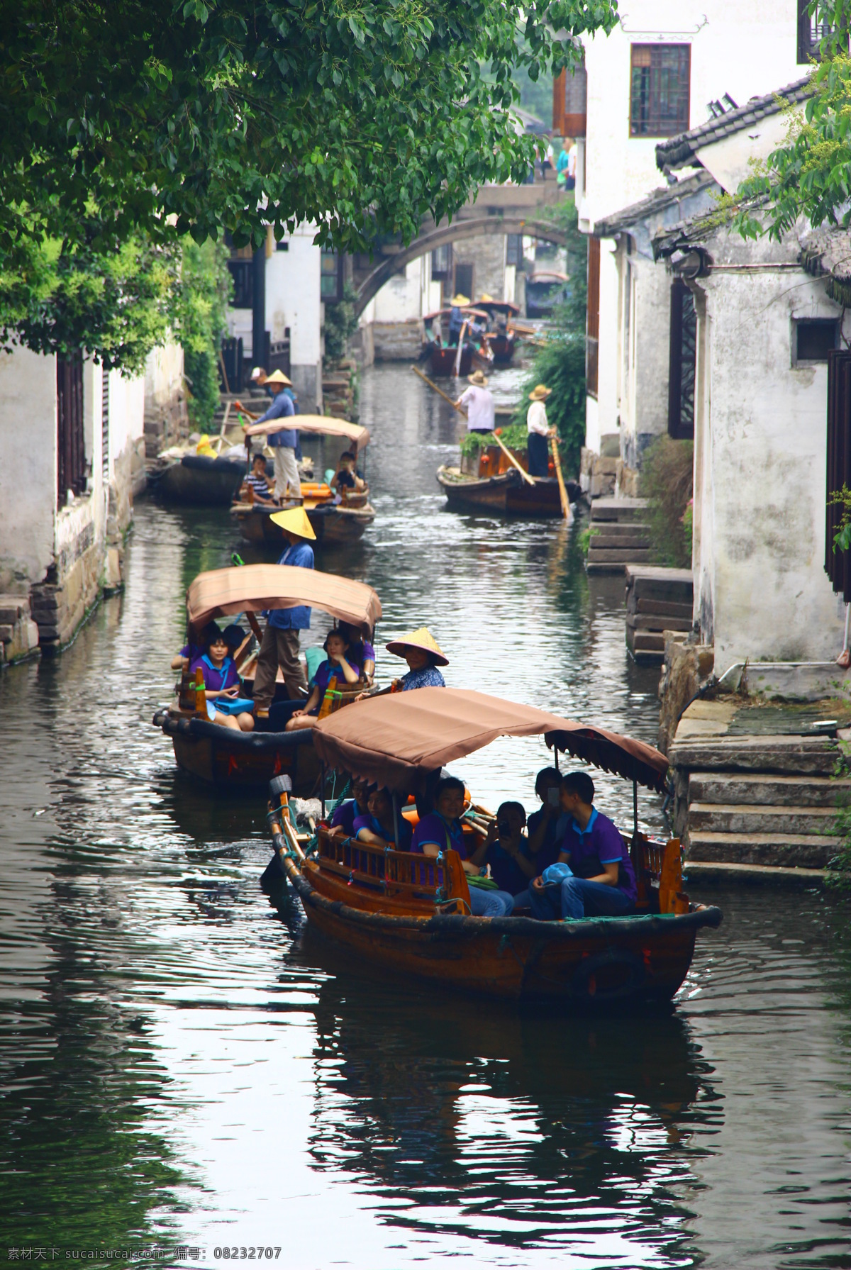 江苏 苏州 周庄 古镇 古建筑 游船 乌篷船 旅游胜地 名胜古迹 建筑园林 建筑摄影