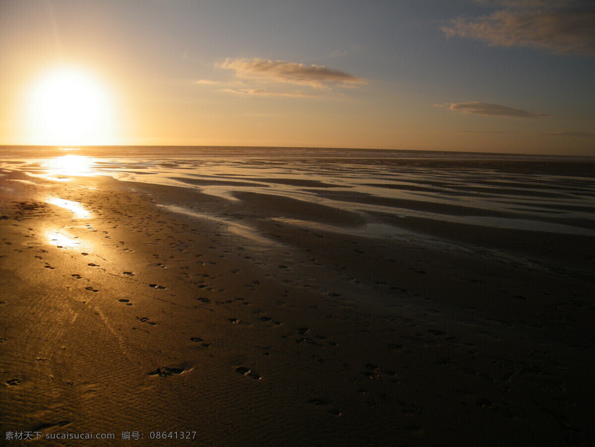 风光摄影 风光摄影图片 风光图片 海水 海滩 海洋 美丽风景 沙滩 夕阳 下 夕阳下的海滩 自然风光 夕阳美景 美丽风光 自然风光摄影 自然风景 自然景观 psd源文件