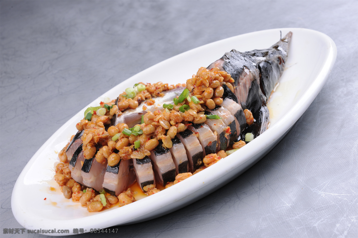 八豆蒸中华鲟 美食 传统美食 餐饮美食 高清菜谱用图
