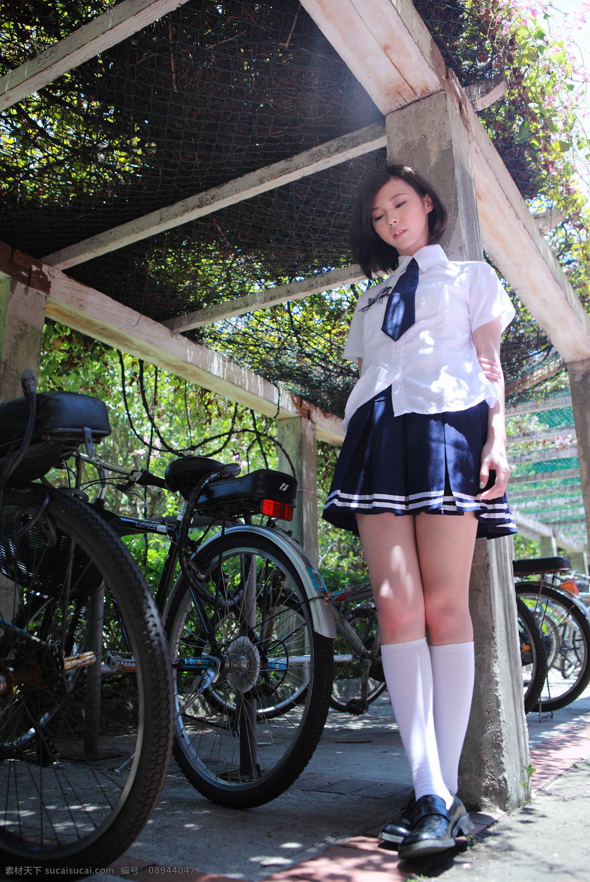 清纯女生 气质美女 清纯美女 可爱美女 校服美女 青春靓丽 学生装美女 女性女人 人物图库 黑色