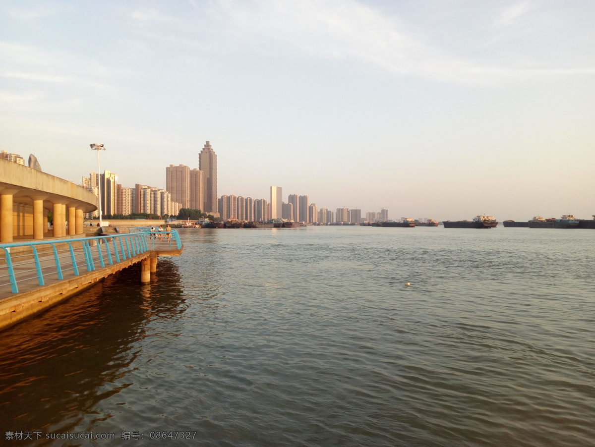 城市江景 芜湖滨江公园 江城 长江 江景 水岸 旅游摄影 自然风景