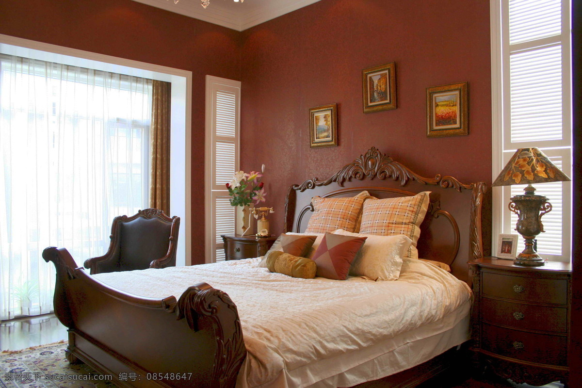 卧室的床 室内 木头 枕头 紫色