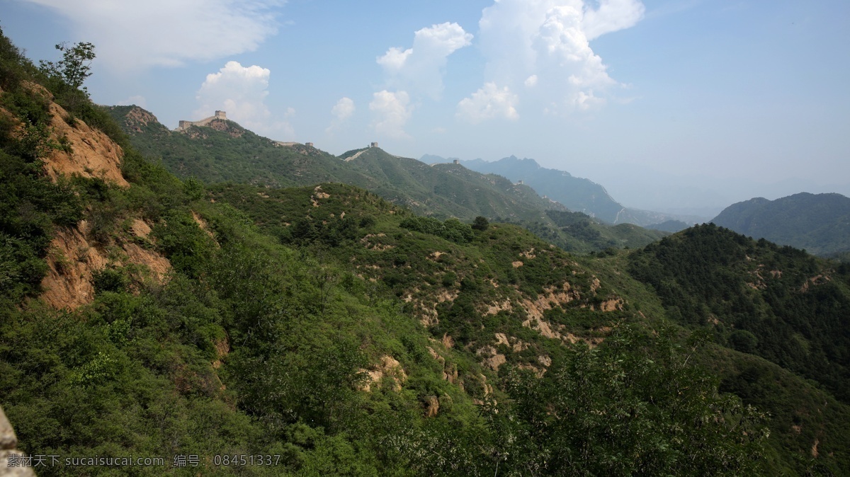 蓝天 白云 烽火台 城墙 雪松等植被 高山 裸岩 初 游 金山岭 长城 旅游摄影 国内旅游 黑色