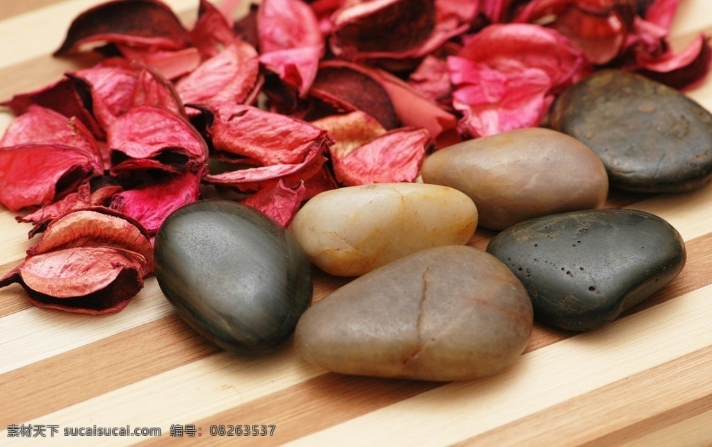 spa素材 spa 水疗 养生素材 芳香保健 spa意境 石头 鹅卵石 花瓣 娱乐休闲 生活百科