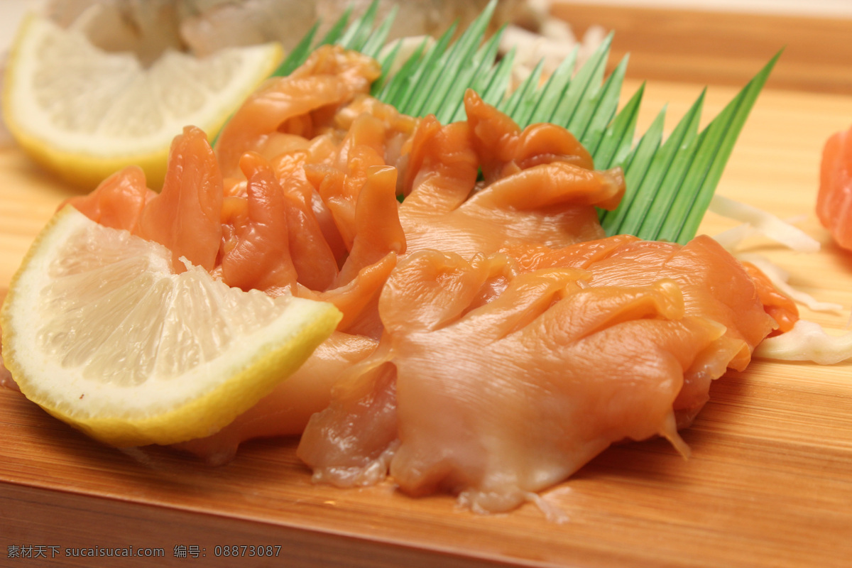 赤贝刺身 日本料理 日本 日系 日本风味 和风 日式刺身 柠檬 刺身 木盘 传统美食 餐饮美食