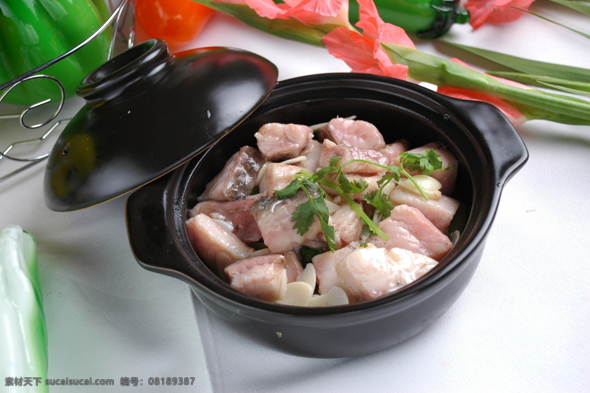 通鲜鱼 固始通鲜鱼 固始通 鲜鱼 中餐 汤菜 家常 农家 瓦罐 鱼块 美食类 餐饮美食 传统美食