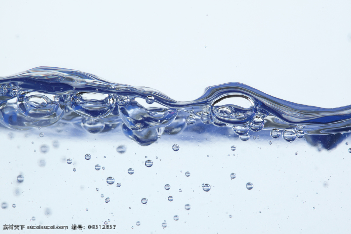 波浪 波纹 动感水花 水波 水滴 水痕 水花 动感 水珠 水花特写 水花飞溅 水迹 水花图片 漂亮的水花 水珠水花水滴 自然风景 自然景观 psd源文件