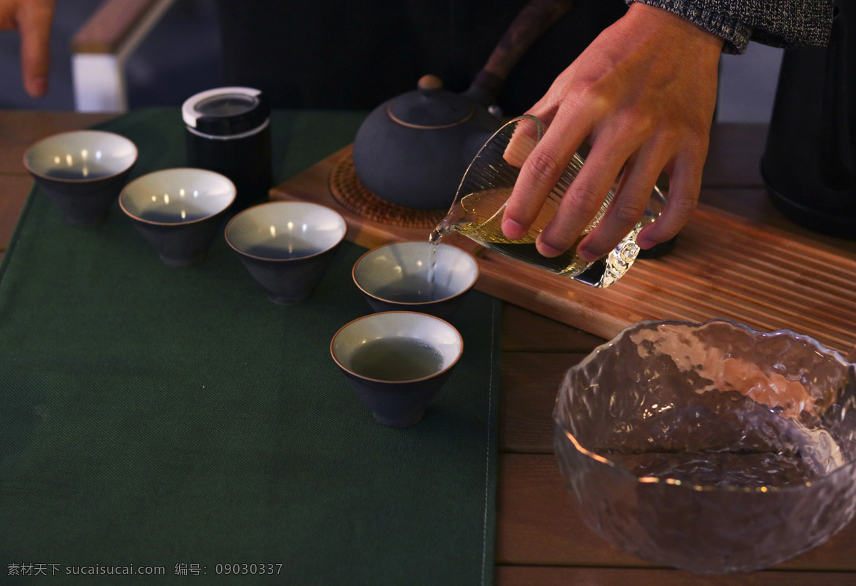 茶道 禅意 公道杯 中式背景 茶 红茶 绿茶 白茶 黑茶 乌龙茶 功夫茶 普洱茶 抹茶 花茶 素食 饮品 饮料 清香 热饮 清茶 自然 植物 茶杯 茶具 喝茶 饮茶 茶水 茶叶 静物 茶具照片 茶具图片 茶具摄影 茶具特写 茶具高清 茶具摆拍 餐饮美食 饮料酒水