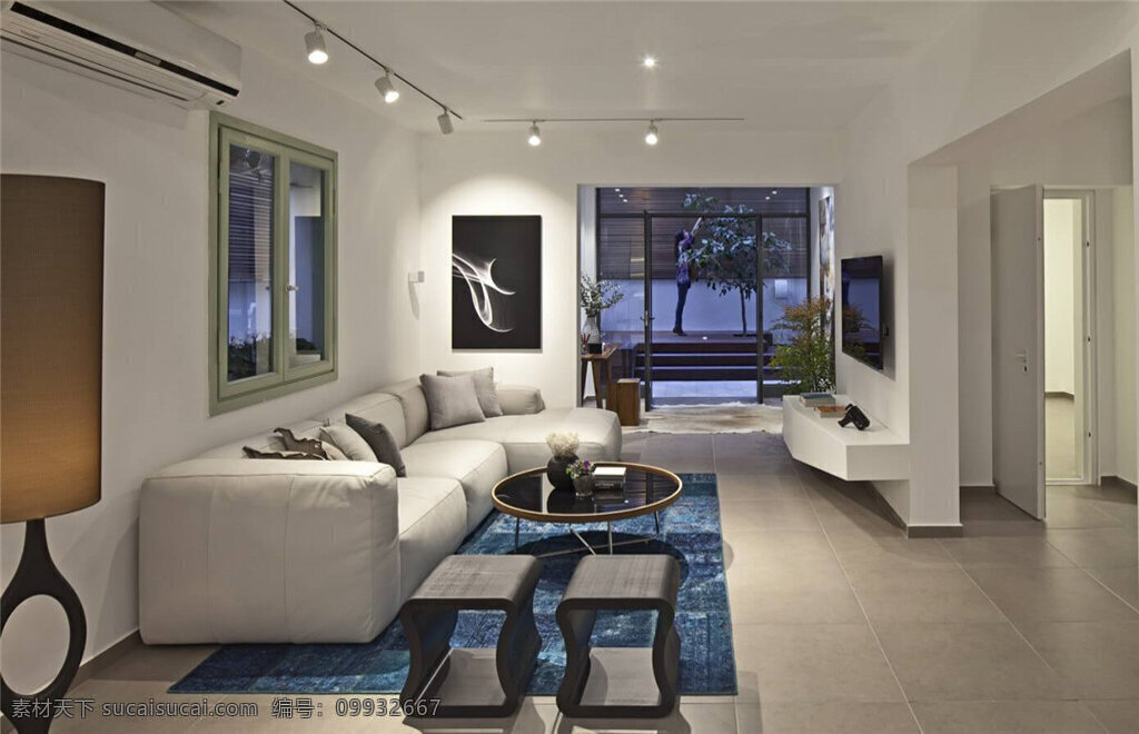现代 清新 客厅 射灯 室内装修 效果图 浅褐色地板 圆形茶几 深蓝色地毯 纯色背景墙