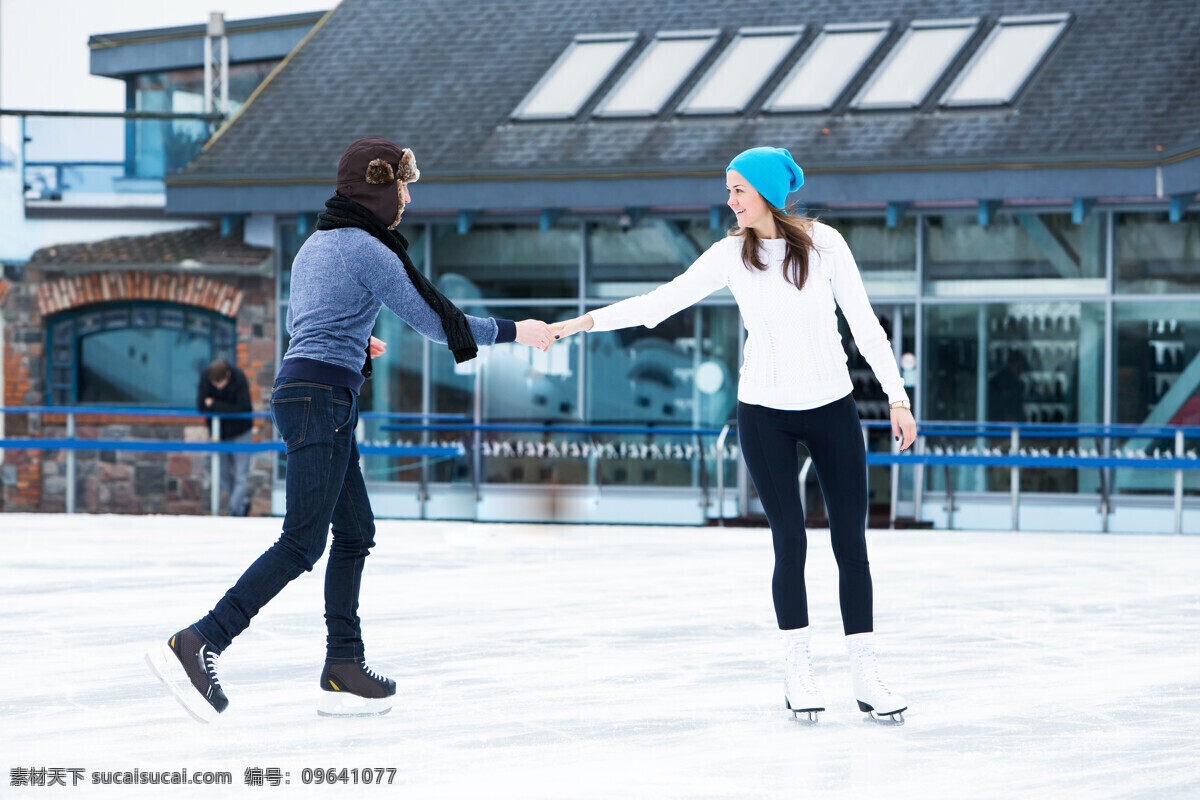 溜冰 场上 时尚 情侣 恋人 运动 滑冰 冰雪 滑冰场 运动人物 体育运动 生活百科