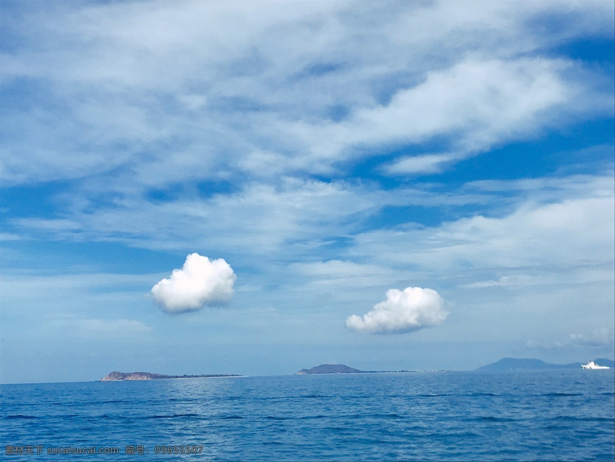 大海上的云朵 海 蓝天 白云 海岛 海洋 自然景观 自然风景